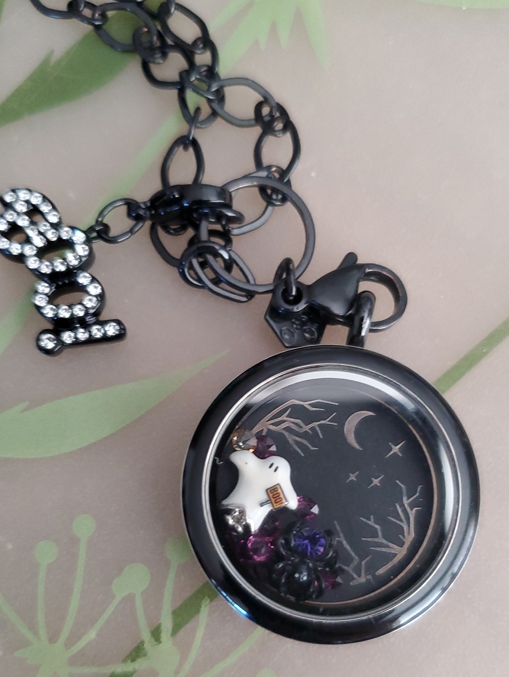 Origami Owl Halloween Themed Locket & Black Chain, "Boo" Charm & Purple Stones